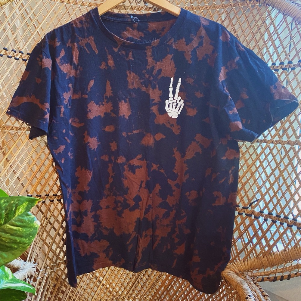 Black bleach died tee
